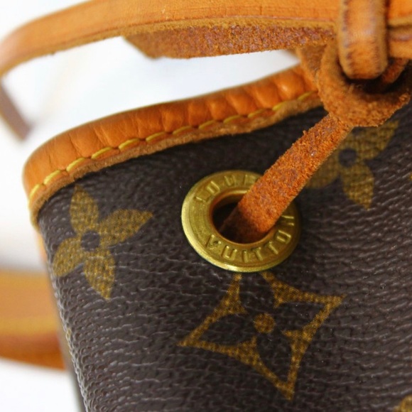 *$750$* Vintage Louis Vuitton Petit Noe - Picture 7 of 10